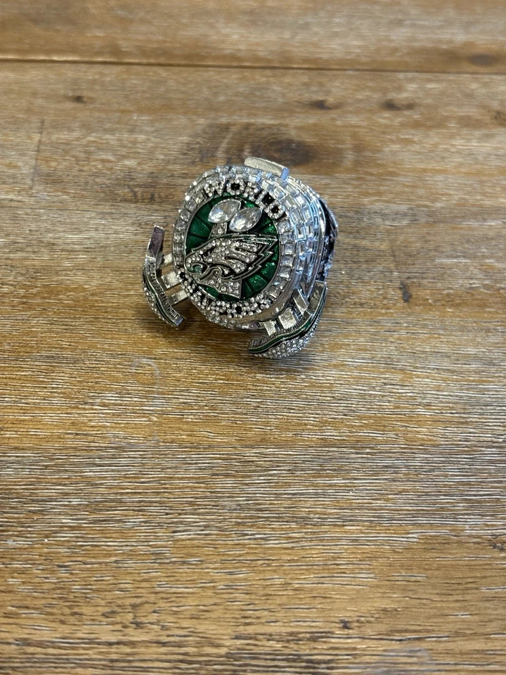 🦅Anillo Eagles 2025 Fan Collectors - Recuerdos de fútbol de recuerdo talla 11 🦅 Foto 1 de 4