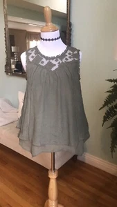 Style and Co. Olive Green Embroidered Sleeveless Top Flare Hem Petite Small - Picture 1 of 7