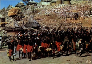 Cameroun KAMERUN Afrika Africa Postcard Nude Native Dancers Einheimische OUDJILA - Picture 1 of 2