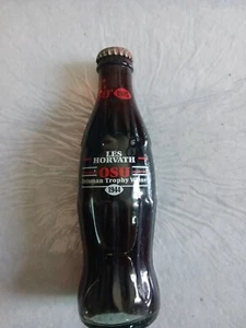 The 1995 OSU Les Horvath 1944 vincitore del trofeo Heisman Coca-Cola bottiglia 8 oz piena - Foto 1 di 4