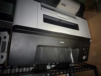 Epson Stylus Pro 4900 Large Format Inkjet Printer I'm sure  it works OBO - Image 1 of 3