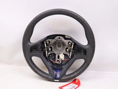 Volant de direction occasion RENAULT CAPTUR Phase 1 - 0.9 90 ch - - Photo 1/4