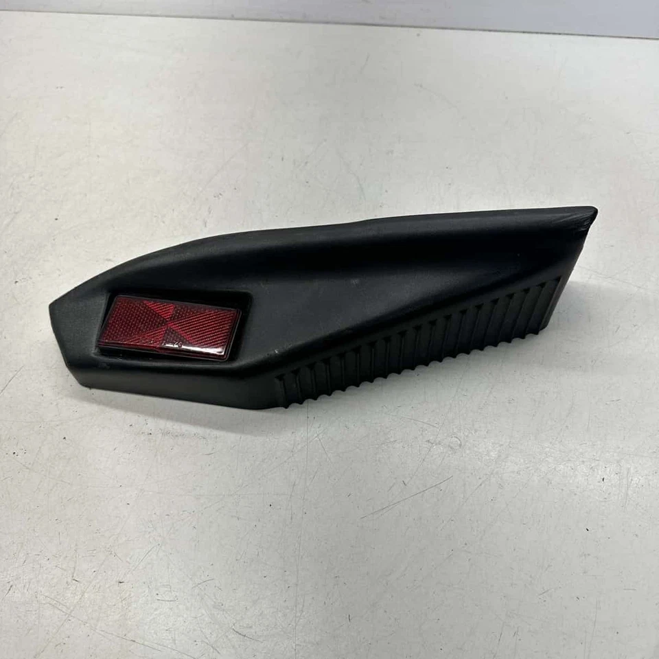 LH Moulding Asm - Skidoo Formula Z 583 1998 Foto 1 de 4