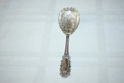 Antiguo Watson/Mecánico Cuchara de Bayas Esterlina Cuenco Prensado Diseño Ornamentado  Foto 1 de 4