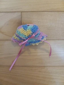 Vintage Barbie hausgemachte Puppenkleidung Konvolut | Kleider, Hosen, Shirts, Hüte, mehr - Bild 1 von 24