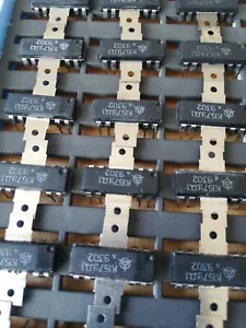 K157UD1 = A759C operational amplifier OpAmp IC / Microchip USSR 100pcs-Lot - Picture 1 of 8
