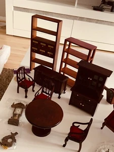 Puppenstubenmöbel gut erhalten - Bild 1 von 9