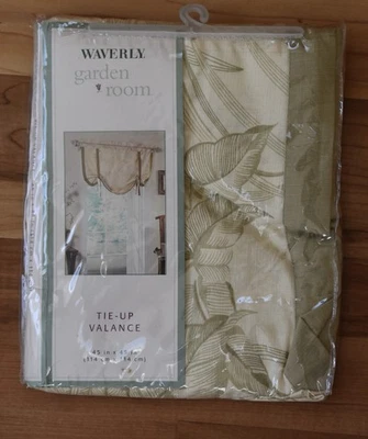 WAVERLY  TROPICAL PARADISE ISLAND FERN GREEN LEAVES (1) TIE-UP VALANCE 45 X 45 - Image 1 of 3