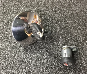 Moto Guzzi V7 Racer,Stone,Special,Nevada Fuel Cap and Key,Seat Lock - Picture 1 of 3