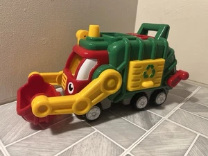 WOW TOYS FRICTION POWERED FLIP AND TIP FRED No Figures VGC - Picture 1 of 8