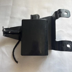 2015 BMW 750 Adaptive Cruise Radar Distance Sensor 6631686315301 OEM - Picture 1 of 5