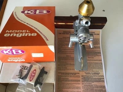K&B 7.5 Outboard Engine for 7.5 RC Nitro Tunnel Boat, NOS. Model 8702, Very Nice - Image 1 of 4