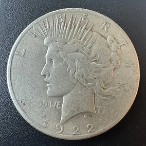 1922 US Peace Dollar - Picture 1 of 2