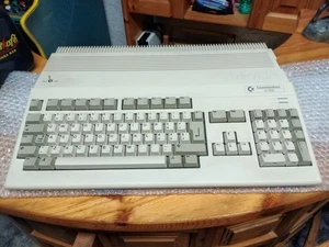 commodore amiga 500 Retro computer Vintage - Zdjęcie 1 z 19