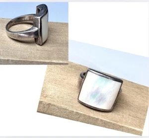 Vintage 925 Mother Of Pearl Sterling Silver Ring Large Face Women’s Size 7.5 - Picture 1 of 8