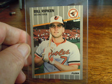 1989 FLEER " BILL RIPKEN " FF ERROR BASEBALL CARD #616 - MINT !!!