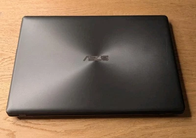 ASUS R513C Notebook, Windows 10, Intel Core I3, 8GB RAM, CD-ROM, HDMI, Defekt! - Bild 1 von 4