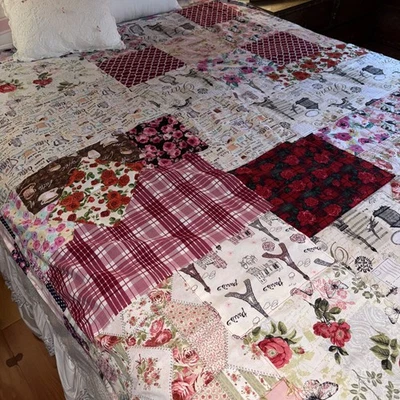 Twin Size Quilt Hand And Machine Sewn Lightweight Paris Theme Fabrics Floral - Image 1 of 4