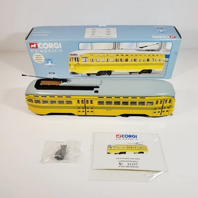 CORGI Classic CINCINNATI 78 LOCKLAND PCC STREETCAR #1164 1/50 DieCast 55005 - Image 1 of 4