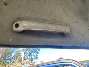 1999 Suzuki Jimny Left Passenger Grab Handle Upper 98-18 JB33 JB43 #B277 - Picture 1 of 12