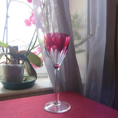 1 verre roemer cristal de val saint Lambert couleur rouge modèle Gevaert H 19 B - Photo 1/4
