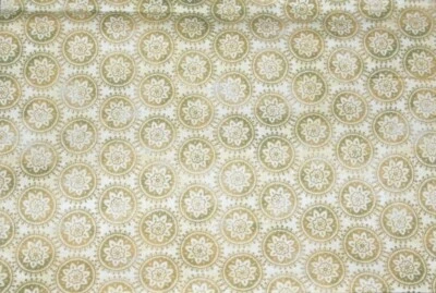 Tela 100 % algodón ~ amarillo claro, flores verdes en círculo ~ por comprar Foto 1 de 2