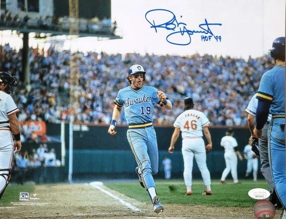 AUTOGRAPHED 11X14 ROBIN YOUNT "HOF 99" Milwaukee Brewers Photo JSA - Image 1 of 1