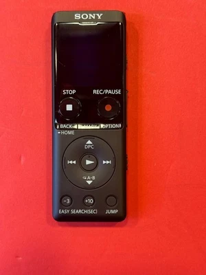 Grabadora de voz digital Sony ICD-UX570 4 GB con estuche rígido y cables usada en excelente estado Foto 1 de 4