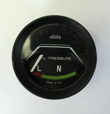 British Jaeger Oil Pressure Gauge Rover P5 MG Triumph Austin Morris Hillman 2" - Image 1 of 4