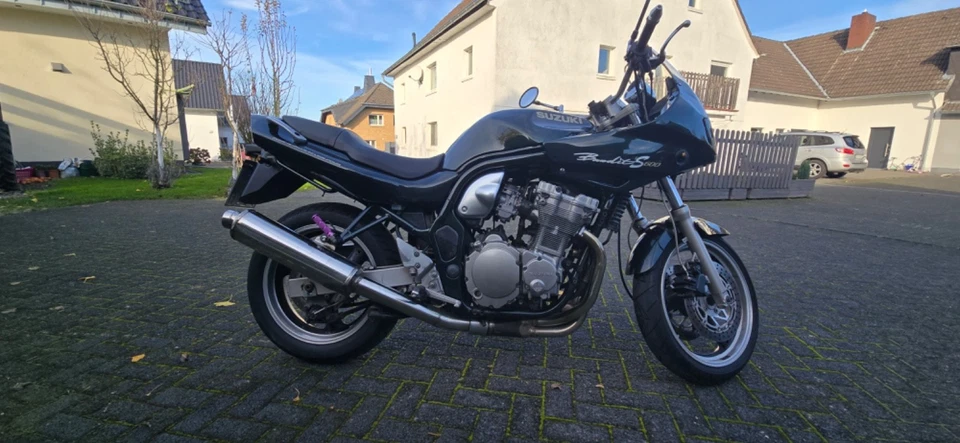 Susuki Banit 600 GN77B - Bild 1 von 4