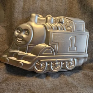 Wilton Thomas The Tank Engine Train Cake Pan #2105-1349 - Picture 1 of 7