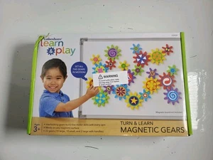 Lakeshore Turn & Learn Magnetic Gears NEU UND VERSIEGELT - Kartonschaden - Bild 1 von 5