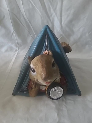 Estatua solar de ardilla cámper patio trasero Toscano de diseño Foto 1 de 4