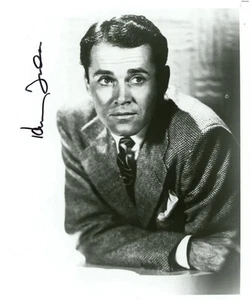 Oscar Winning Actor HENRY FONDA Terrific Signed Photo - THE GRAPES OF WRATH Star - Picture 1 of 1