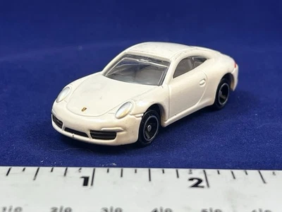 Used Tomica #117 1:64 Porsche 911 Carrera 2013 White - Image 1 of 4