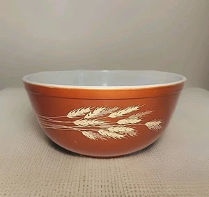 Vintage Burnt Orange Pyrex Autumn Harvest Wheat Mixing 403 Glass Bowl 2.5 Qt ☆☆ - Picture 1 of 15