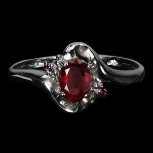 925 Sterling Silver Ring Oval Ruby 6x4mm Rhodolite Garnet Gemstone Jewelry Sz 7 - Picture 1 of 14