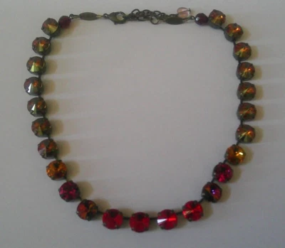 Collar Gargantilla Sabika Invierno 2012 Rojos Rosa Naranja Marrón Foto 1 de 3