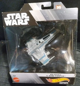 Star Wars E-Wing New Republic Hot Wheels Selects starship - Picture 1 of 2