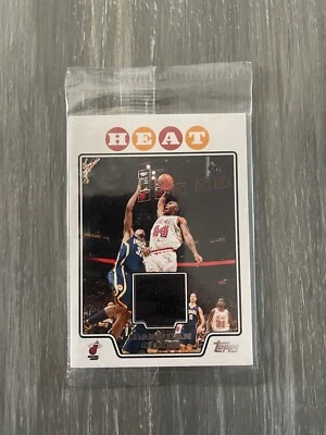 Daequan Cook 2008-09 Topps Retail Relics Game Worn Patch - Image 1 of 2