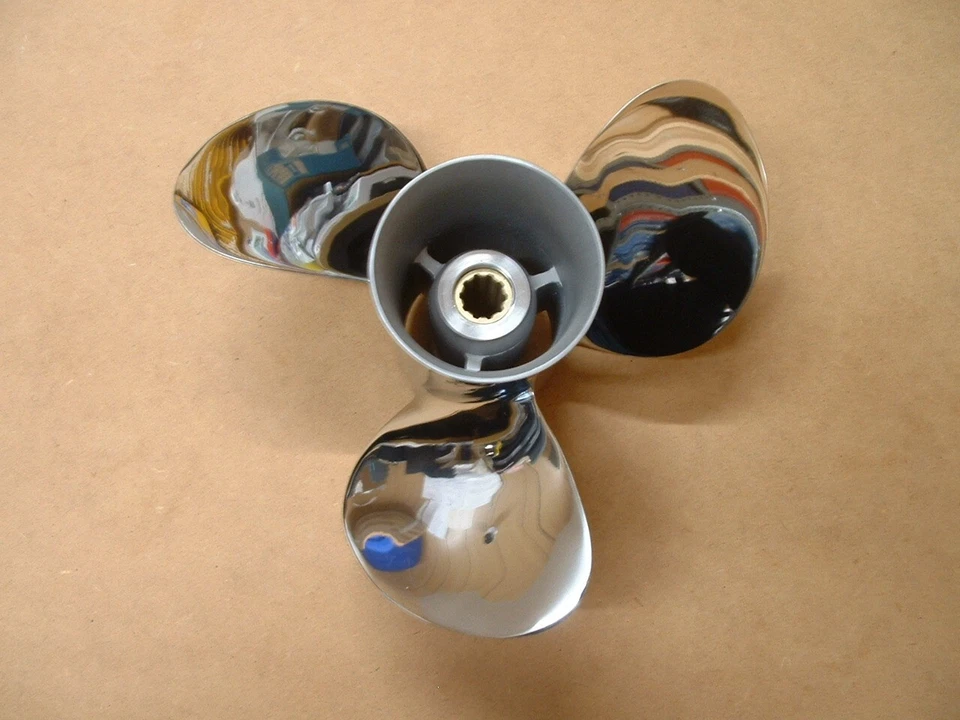 YAMAHA 25HP 25D 25J 25N 2 STROKE OUTBOARD STAINLESS STEEL PROPELLER 9 7/8 X 12 - Image 1 of 1