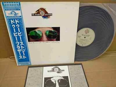 THE DOOBIE BROTHERS / TAKIN' IT TO THE STREETS P-6539W JAPAN LP w/OBI 65270 - Image 1 of 4