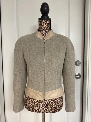 Jaqueta Feminina Carven Paris Tamanho 38 Bege - Imagem 1 de 4