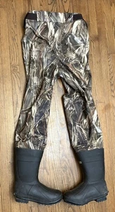 Cabelas Thinsulate Chest Waders Sz 9 Boot Sz 11 Advantage Wetlands Camo Waders - Picture 1 of 10