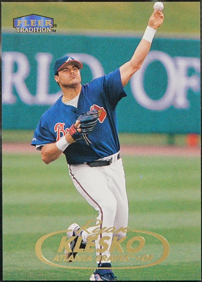 1998 Fleer Tradition Baseball Ryan Klesko #382 NM - Image 1 of 1