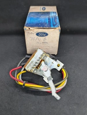 FORD FAIRLANE 70-71 TORINO 1970 NUEVO DE LOTE ORIGINAL con interruptor de soplador de aire acondicionado integral D0oz-18578A Foto 1 de 4