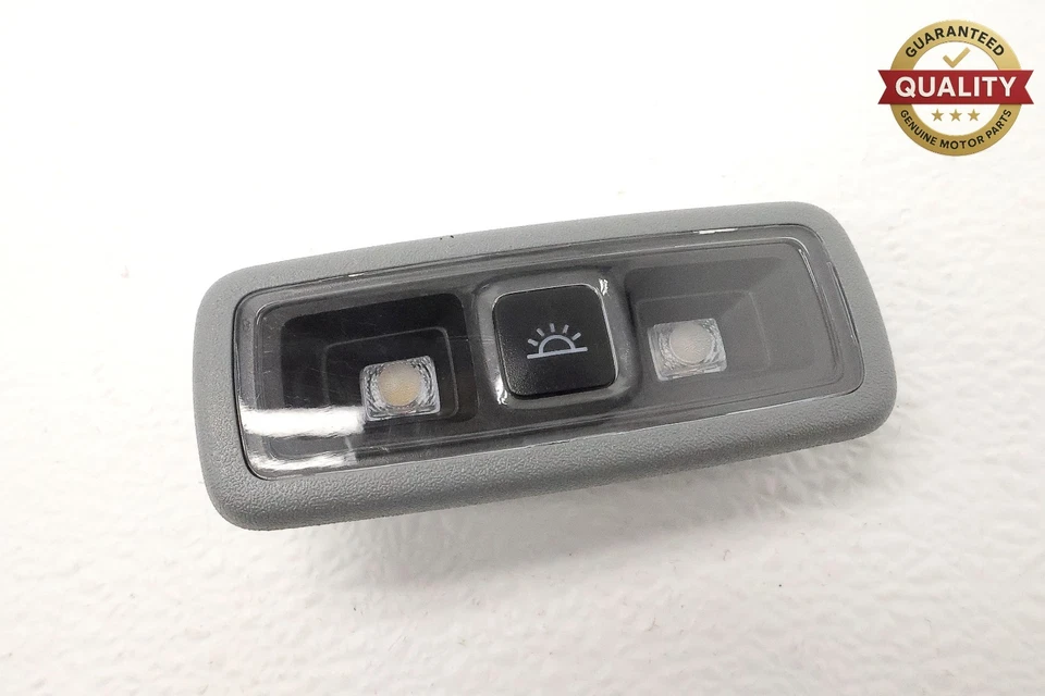 Ford Explorer 2020-2023 techo trasero centro cúpula luz lámpara OEM Foto 1 de 4