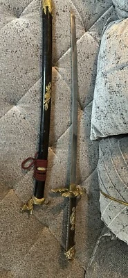 Katana Japonesa - Empuñadura de Dragón - Funda Roja y Negra  Foto 1 de 4