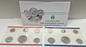 1988 P & D Uncirculated Mint Set - Picture 1 of 3