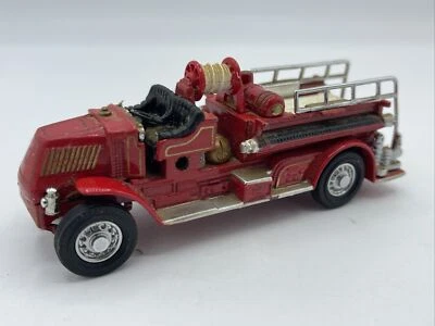 MATCHBOX YESTERYEAR, 1:43, YFE01, 1920 MACK AC FIRE TRUCK, OKAY COND, NO BOX - Image 1 of 4